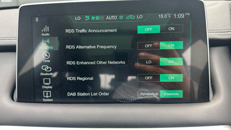 MG Hs 1.5 T-GDI Exclusive 5dr DCT Petrol Hatchback